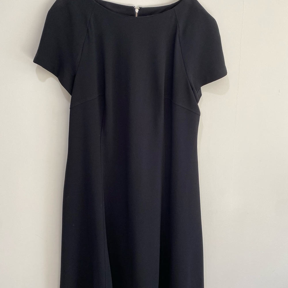 Tommy Hilfiger Elegant Black Dress, Size 16W, Gold Zipper back closure
